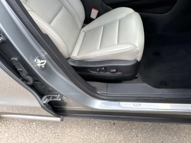 Certified 2023 Cadillac XT4 Premium Luxury AWD/4WD image 9
