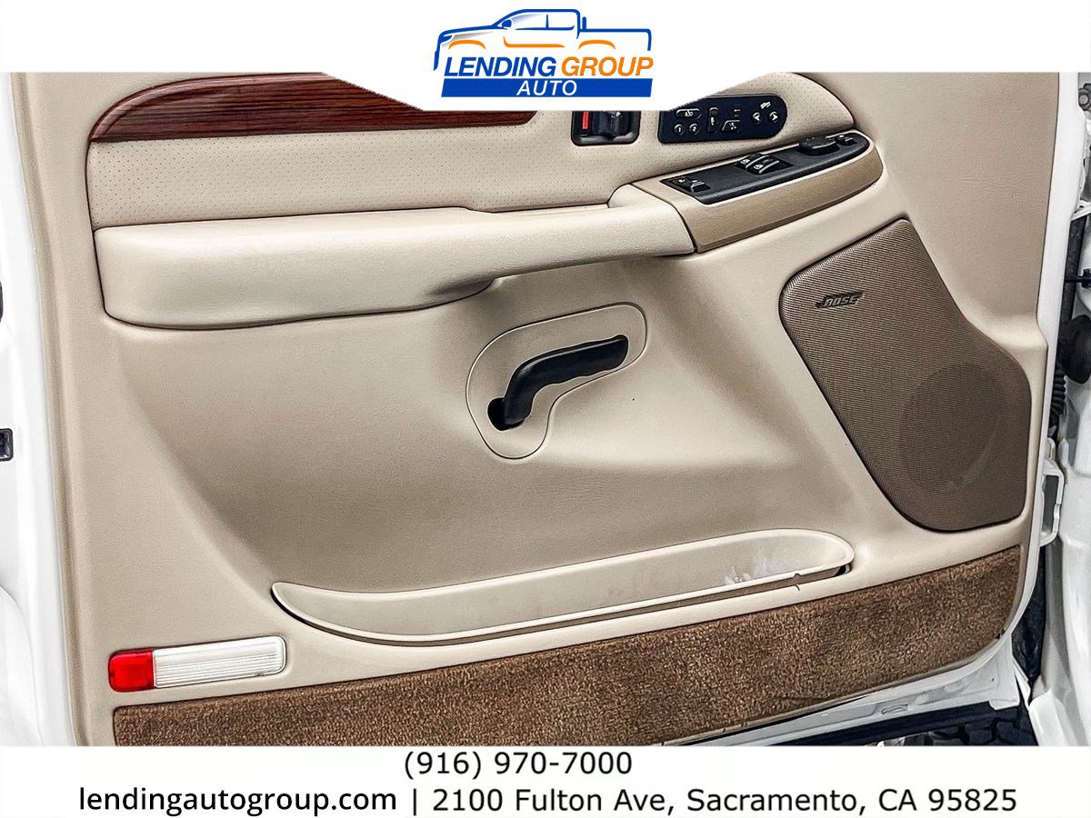 Used 2003 GMC Sierra 2500 SLT w/ SLT Preferred Equipment Group AWD/4WD image 19
