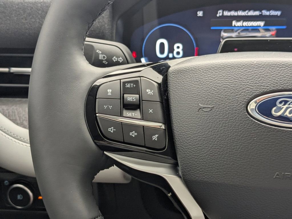 New 2026 Ford Explorer Platinum w/ LUX Leather Package image 28