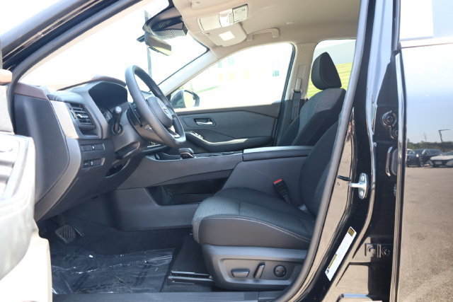 Certified 2023 Nissan Rogue SV AWD/4WD image 13