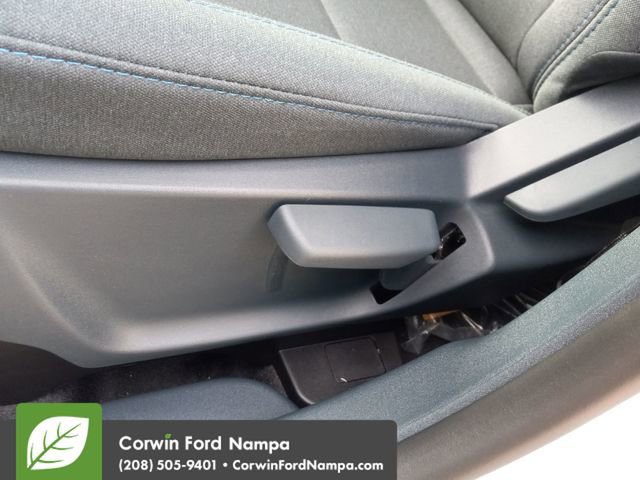 New 2026 Ford Maverick XLT image 12