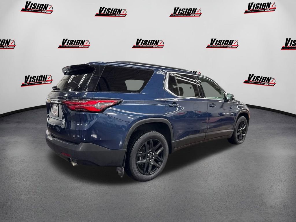 Used 2023 Chevrolet Traverse LT image 5