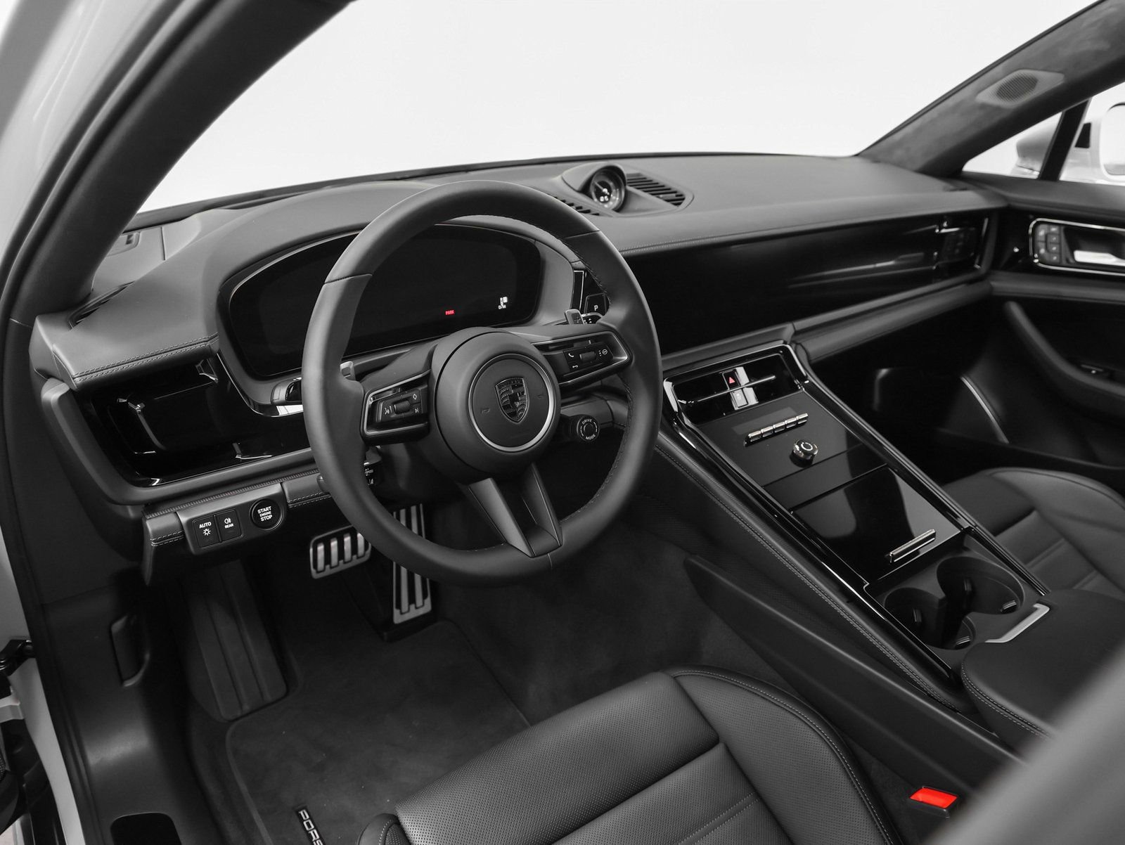 Certified 2025 Porsche Panamera Turbo image 64