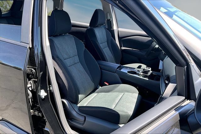 New 2026 Nissan Rogue SV FWD image 9
