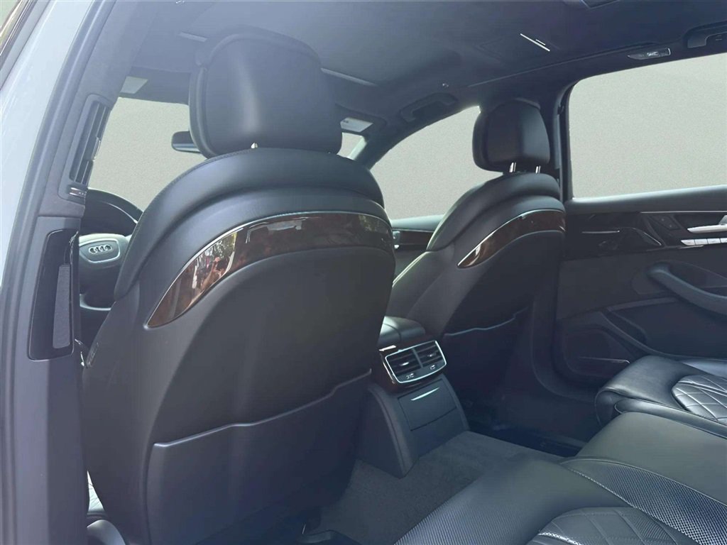 Used 2018 Audi A8 L 4.0T AWD/4WD image 11