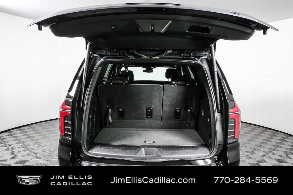 Used 2025 Chevrolet Tahoe LT RWD image 30