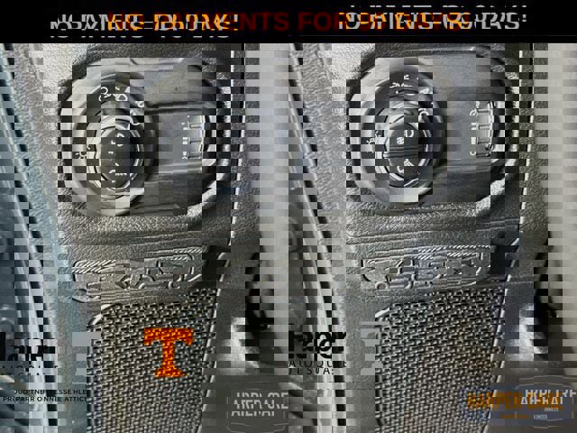 New 2026 Jeep Gladiator Sport image 13