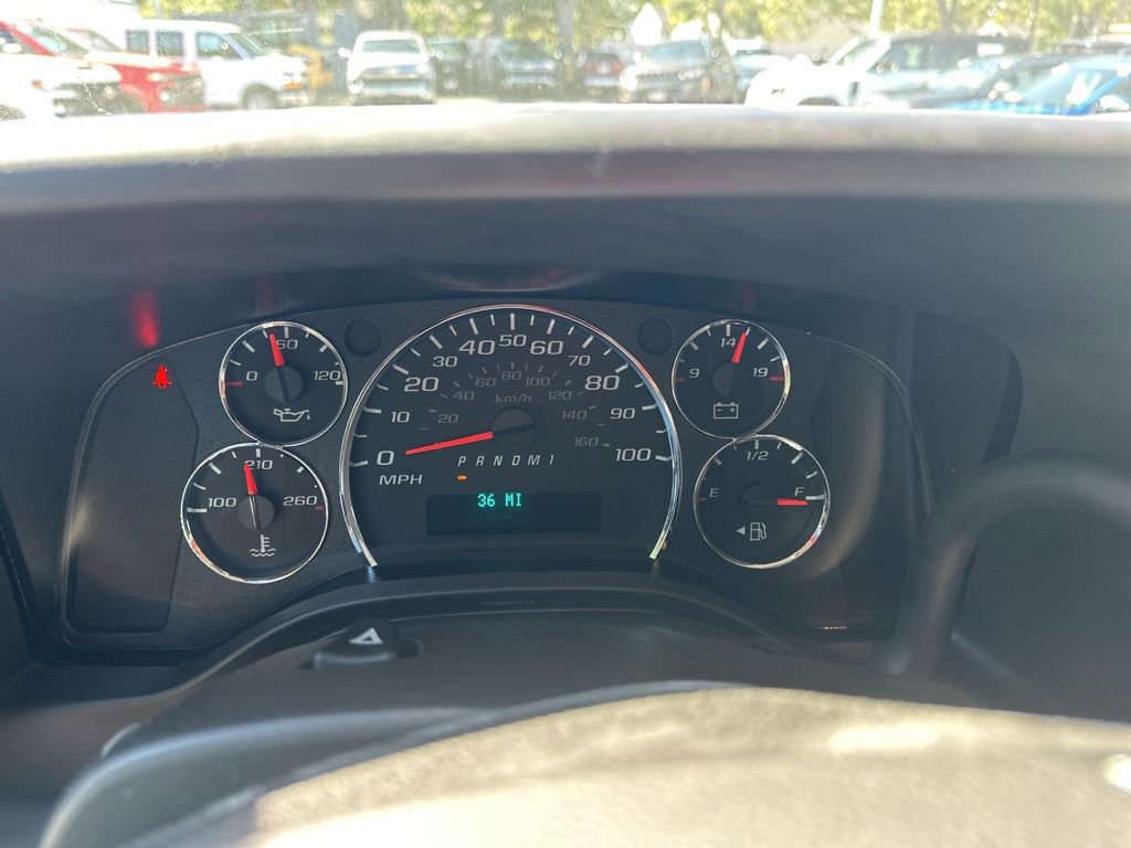 New 2025 Chevrolet Express 2500 Work Van w/ Driver Convenience Package image 10