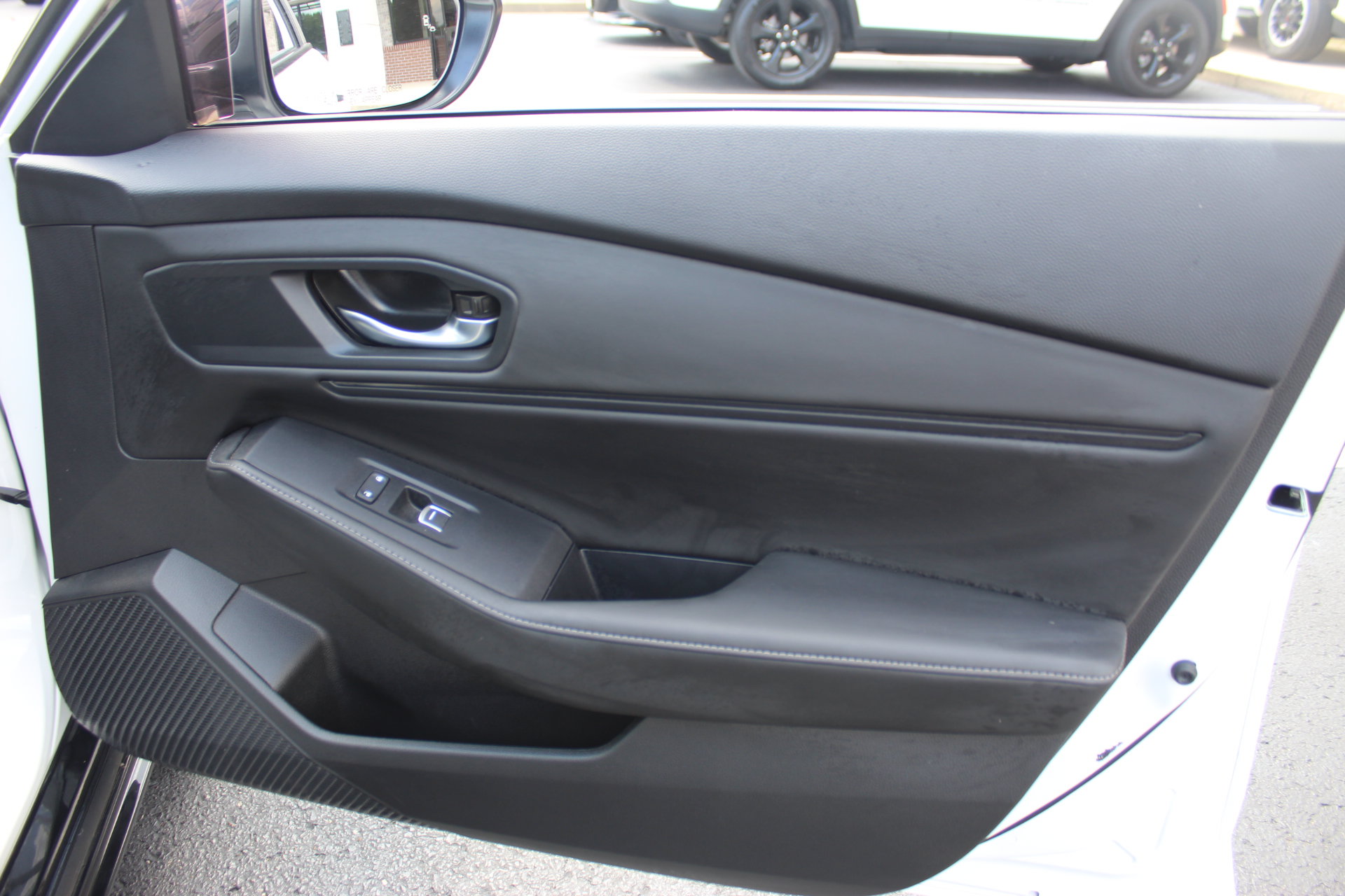 Used 2025 Honda Accord Sport image 33