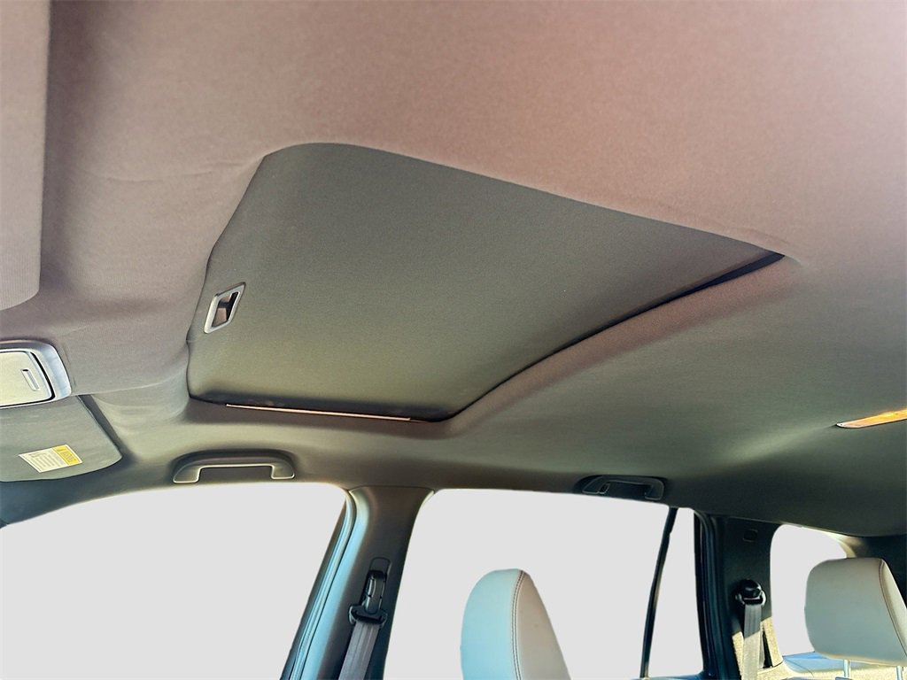 Used 2023 Honda Passport EX-L image 21