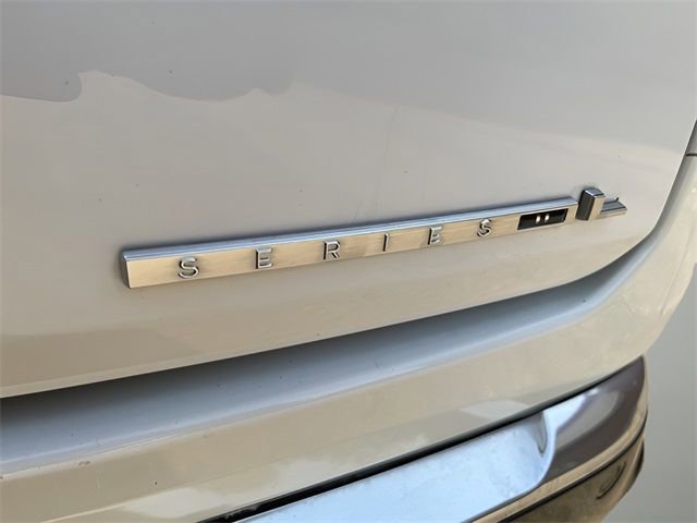 Used 2023 Jeep Wagoneer L Series II AWD/4WD image 9
