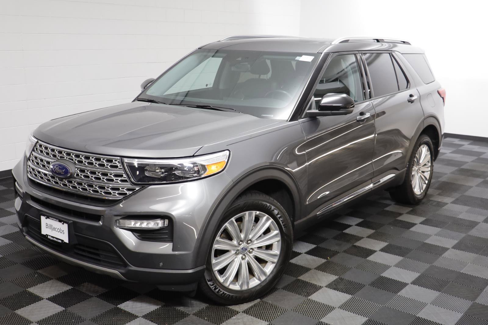 Used 2021 Ford Explorer Limited w/ Equipment Group 301A image 2