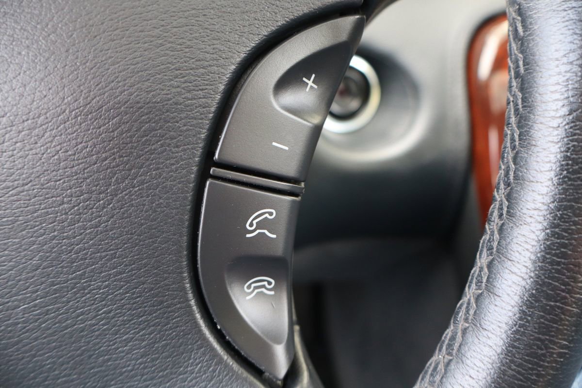 Used 2002 Mercedes-Benz CL 55 AMG image 30