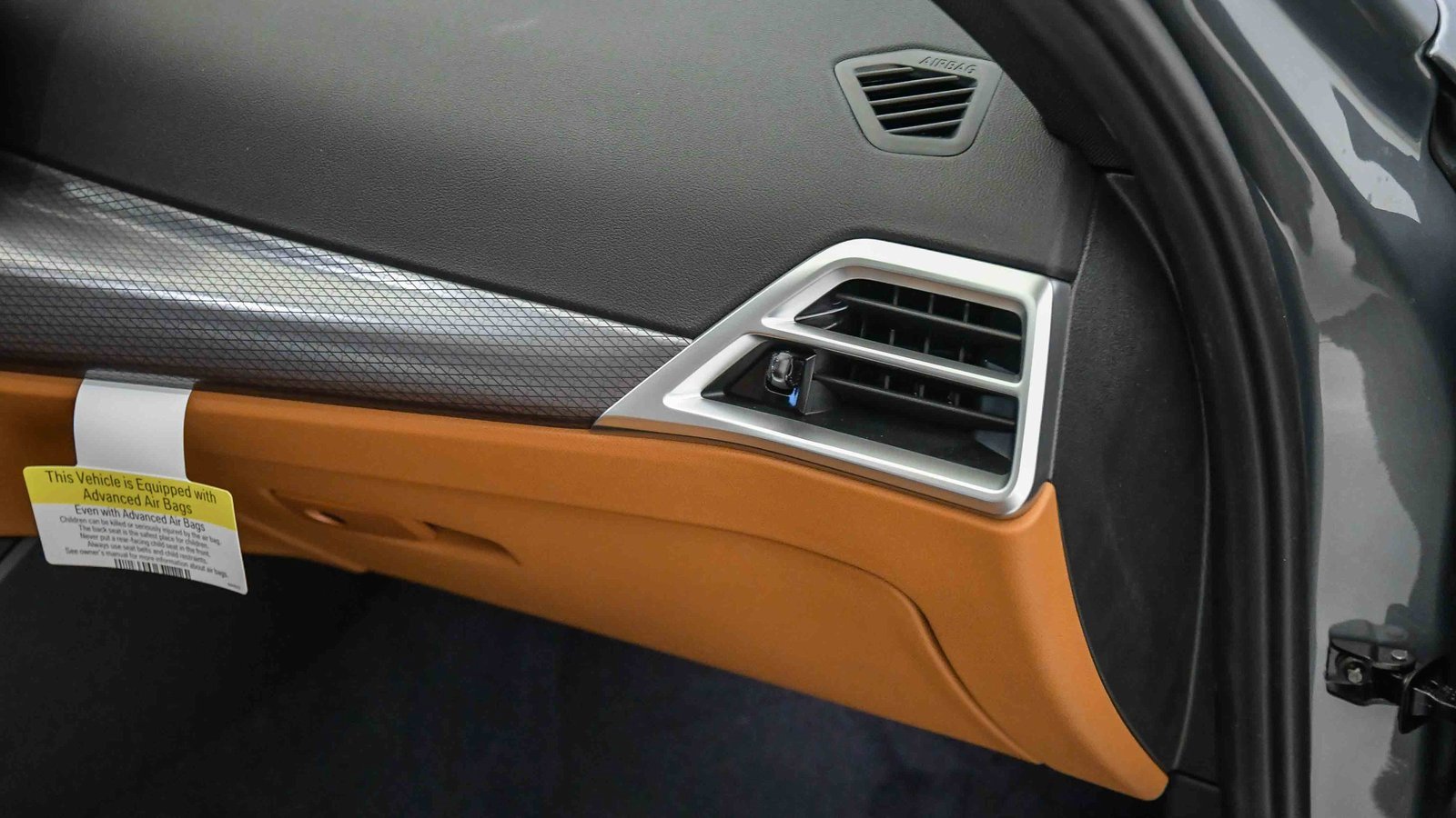 New 2026 BMW 330i xDrive Sedan w/ M Sport Package image 17