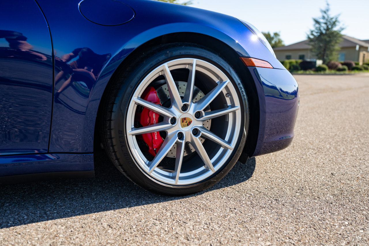 Used 2020 Porsche 911 Carrera 4S image 55