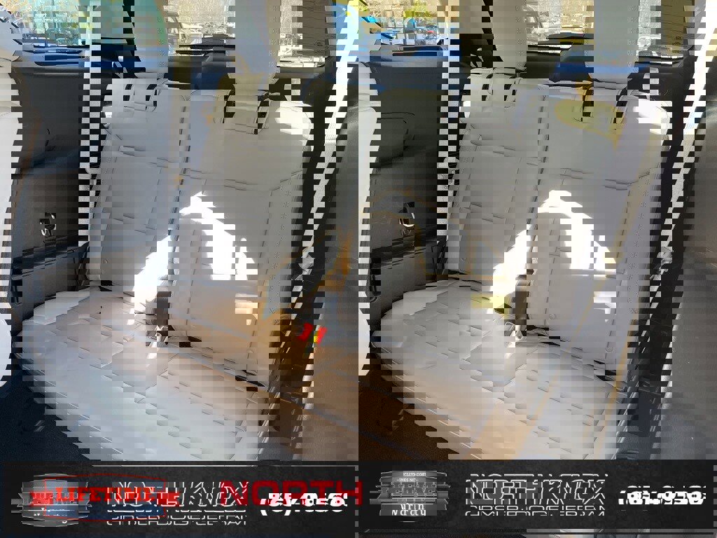 Used 2023 Ford Explorer XLT w/ Equipment Group 202A image 17