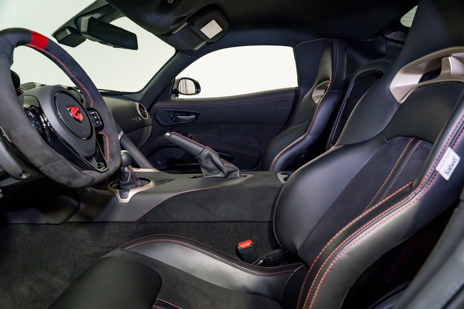 Used 2016 Dodge Viper GTC w/ ACR Package RWD image 17
