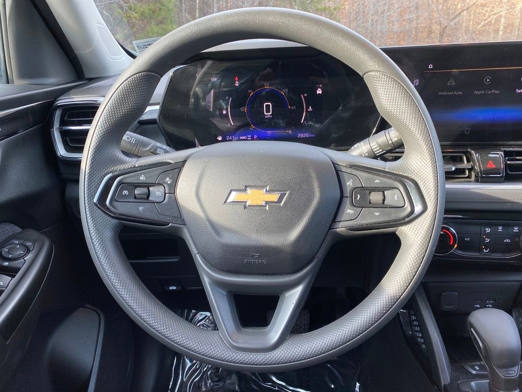 Used 2025 Chevrolet TrailBlazer LT image 24