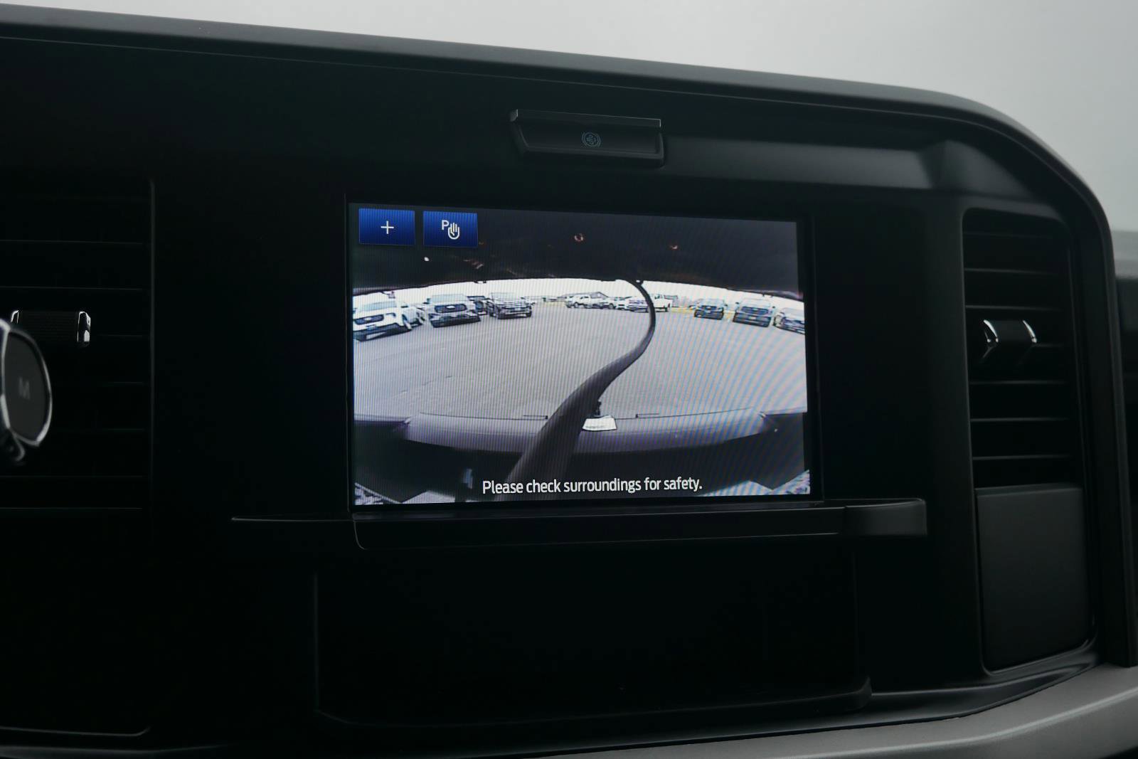 New 2026 Ford F550 4x4 Crew Cab image 31