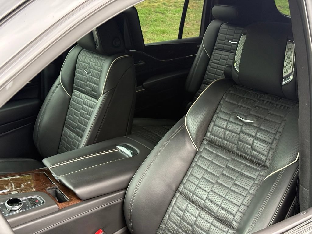 Used 2021 Cadillac Escalade ESV Sport Platinum AWD/4WD image 21