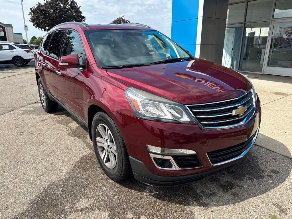 Used 2015 Chevrolet Traverse LT FWD image 1