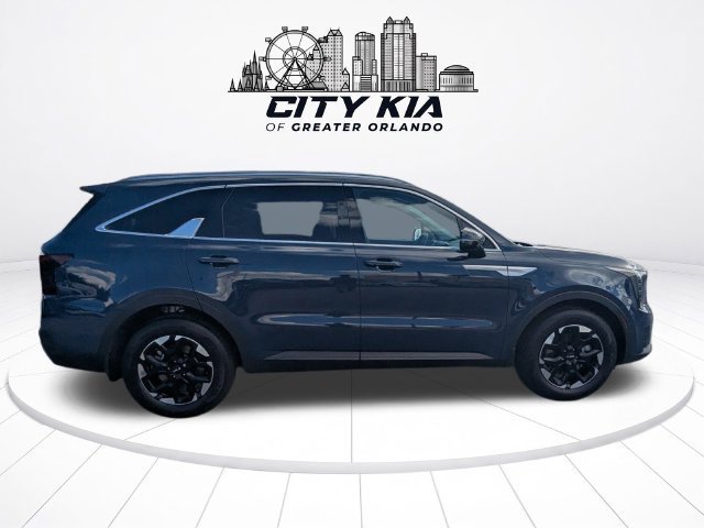 New 2026 Kia Sorento S FWD image 7