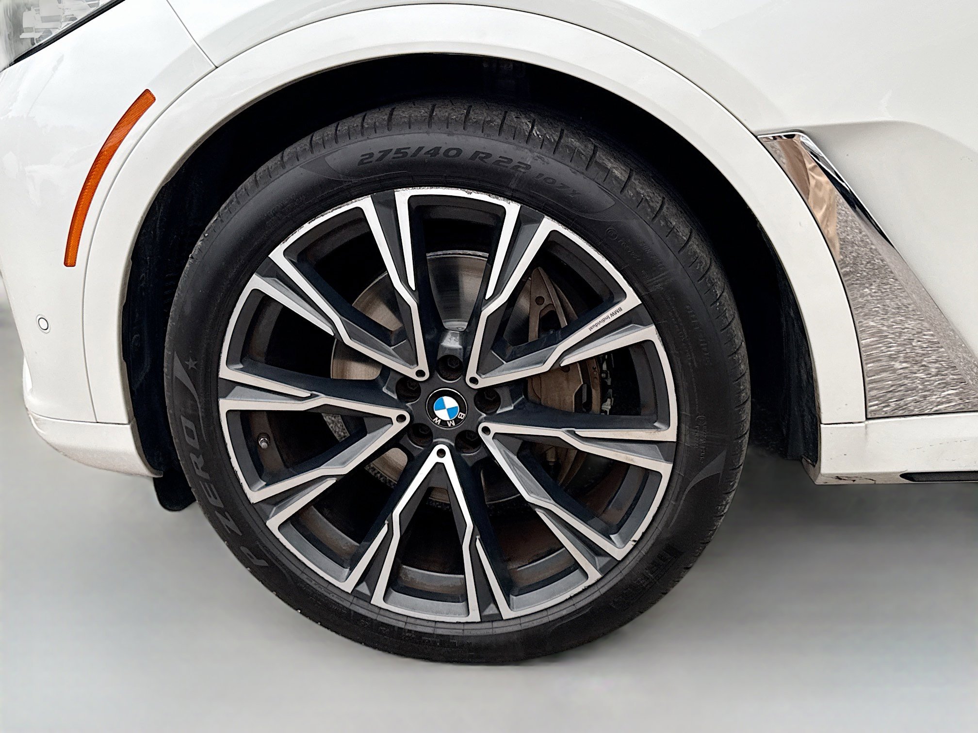 Used 2021 BMW X7 xDrive40i w/ Premium Package 2 image 43