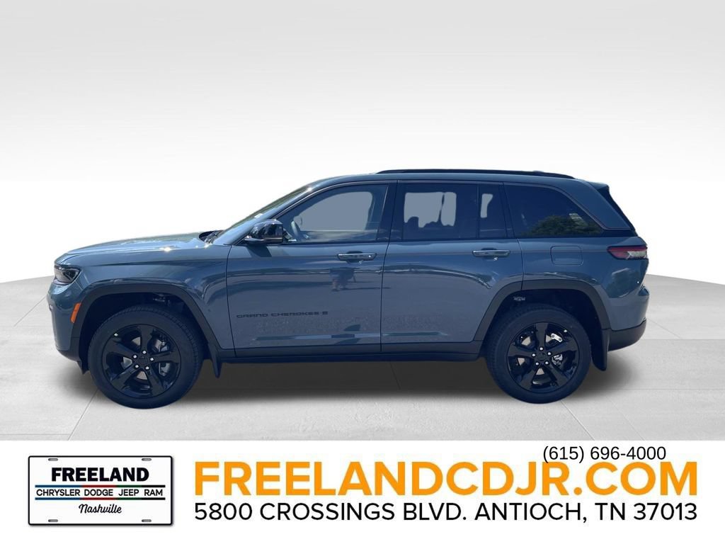 New 2026 Jeep Grand Cherokee Limited w/ Limited Altitude Package AWD/4WD image 6