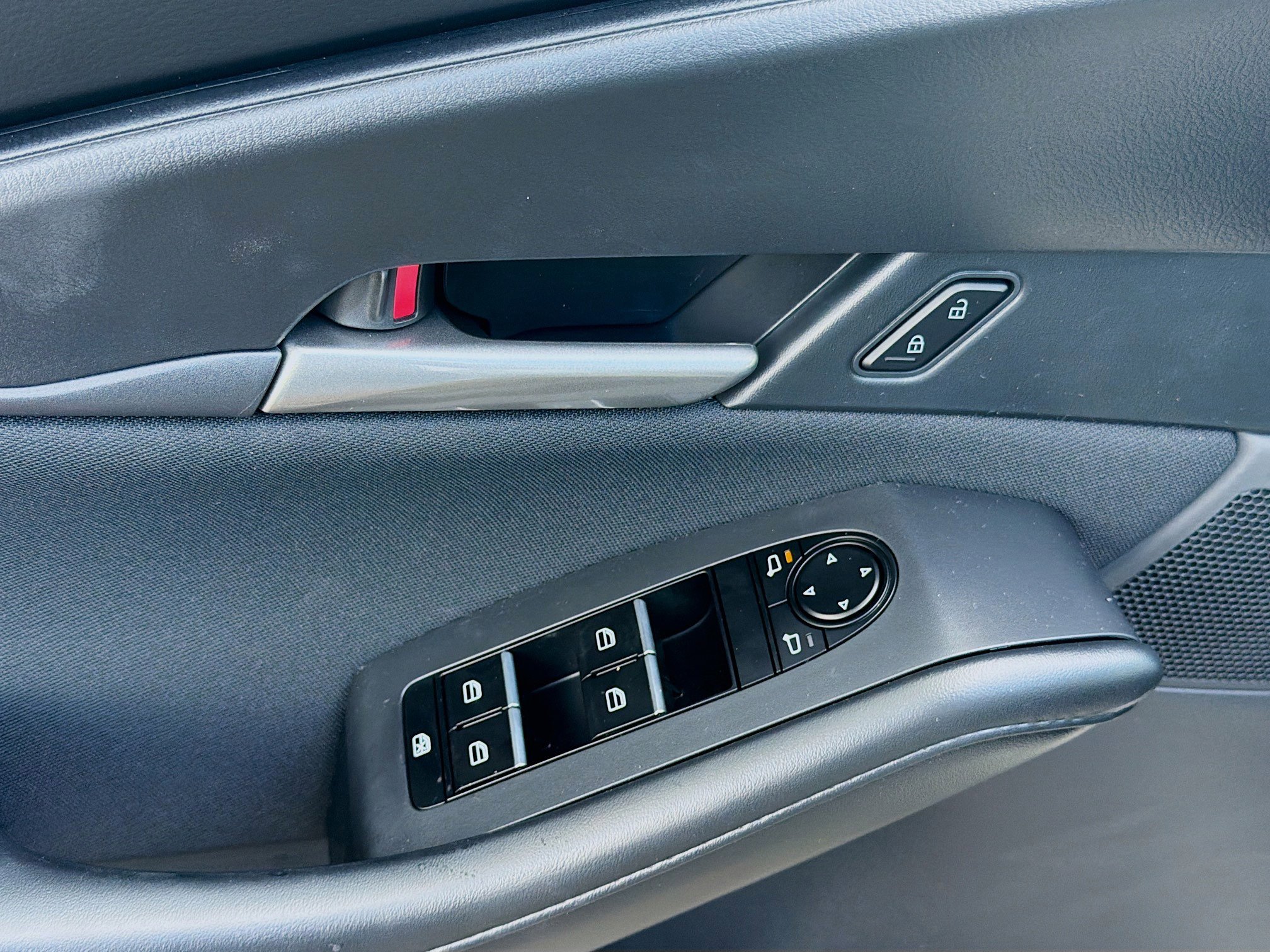 New 2026 MAZDA CX-30 AWD 2.5 S image 22