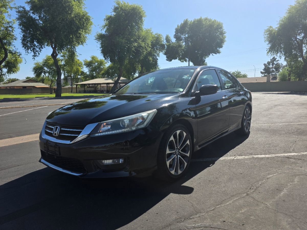 Used 2015 Honda Accord Sport image 6