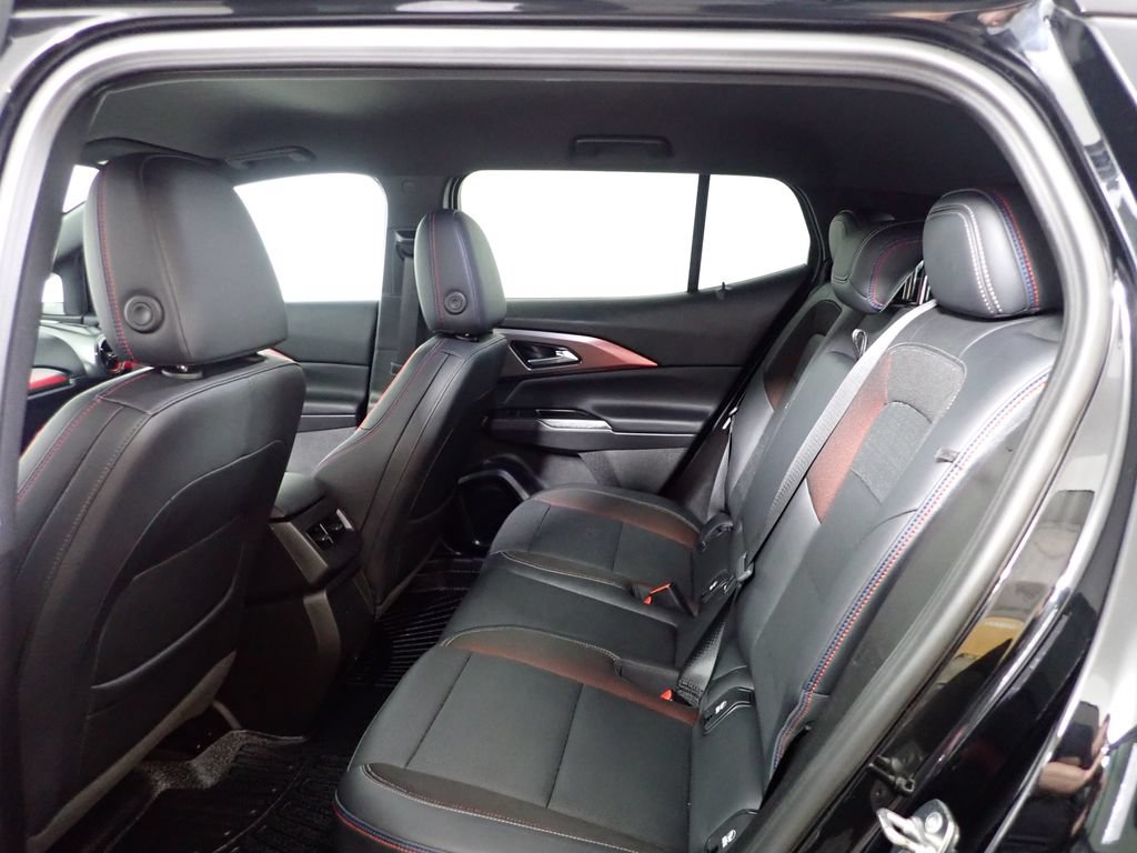 Used 2024 Chevrolet Equinox EV RS FWD image 34