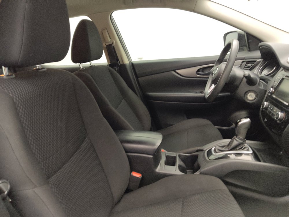 Used 2020 Nissan Rogue Sport S w/ Appearance Package FWD image 21