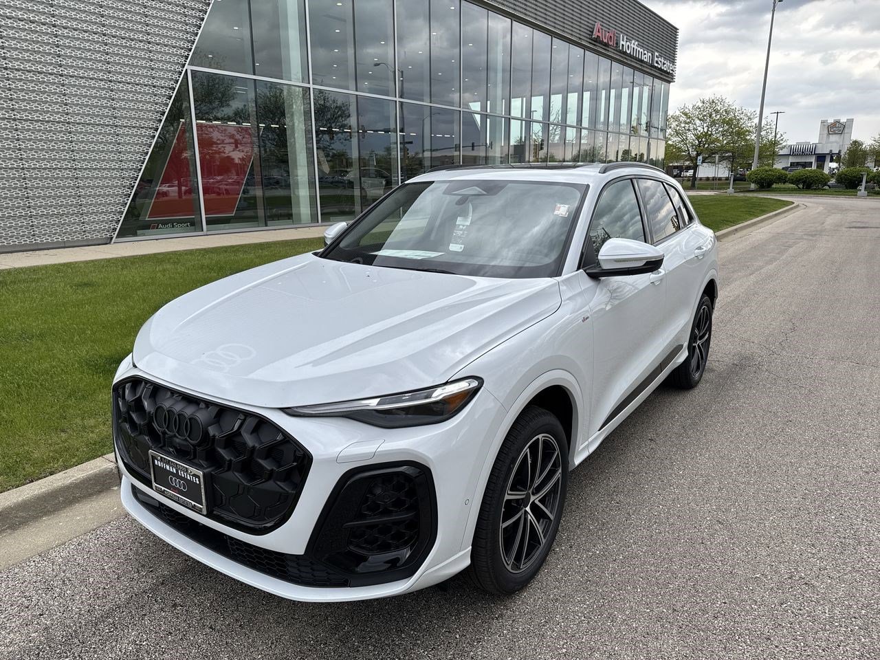 New 2026 Audi Q5 Premium Plus AWD/4WD image 24