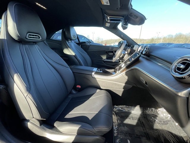 Used 2024 Mercedes-Benz CLE 450 4MATIC Cabriolet image 23