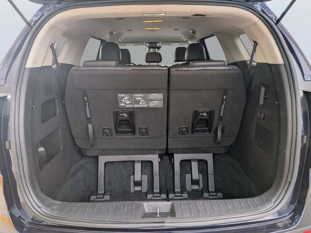 Used 2022 Kia Carnival LX FWD image 12