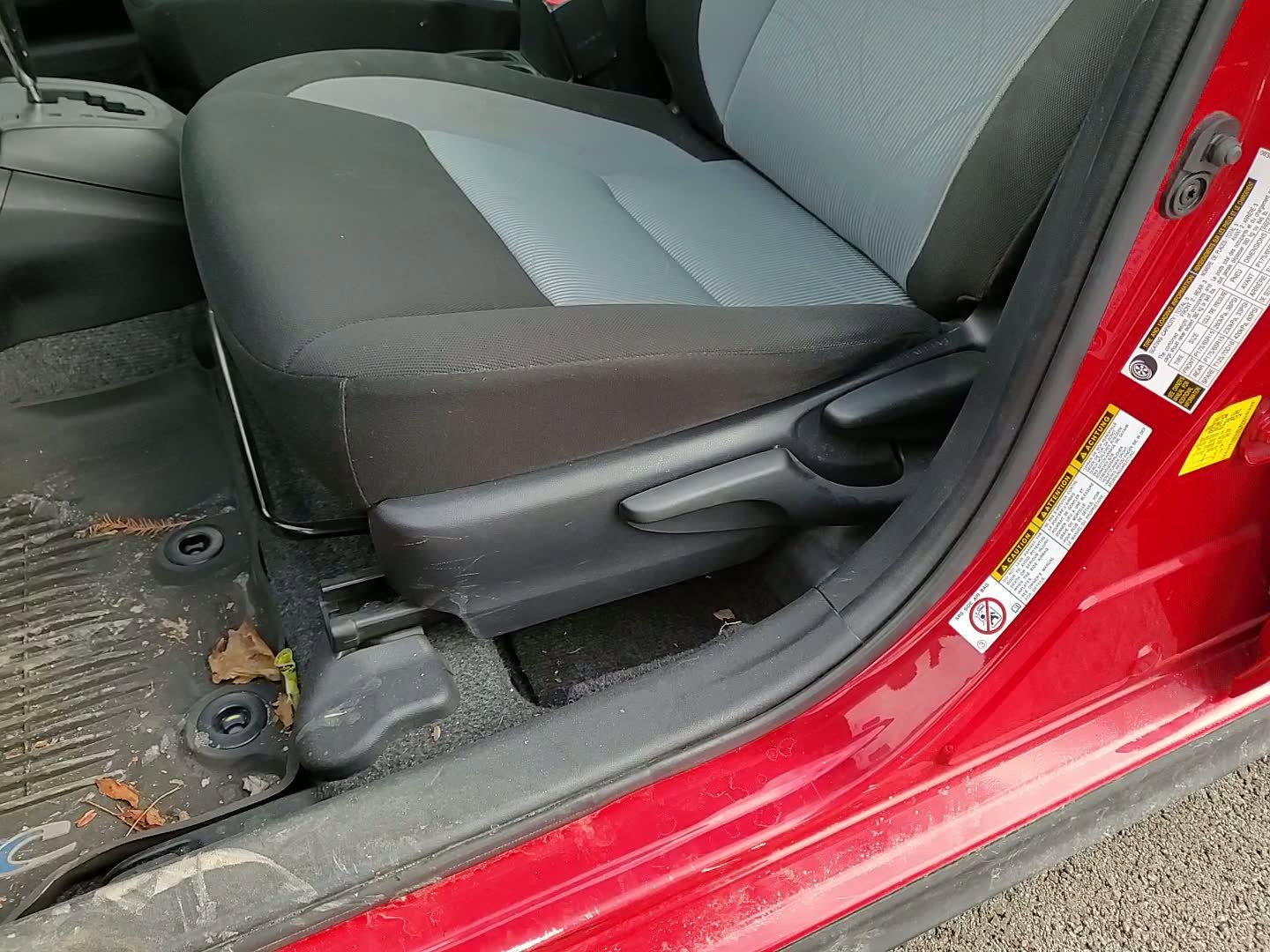 Used 2019 Toyota Prius C image 12