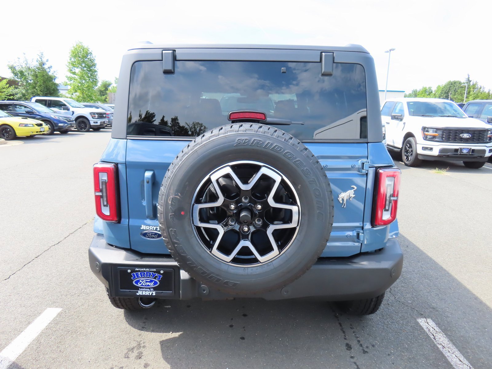 New 2025 Ford Bronco Outer Banks image 5