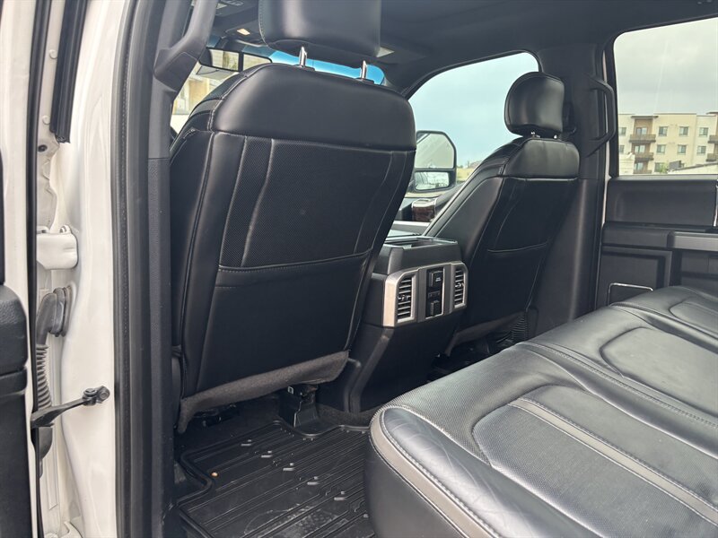 Used 2017 Ford F250 Platinum w/ Platinum Ultimate Package AWD/4WD image 35