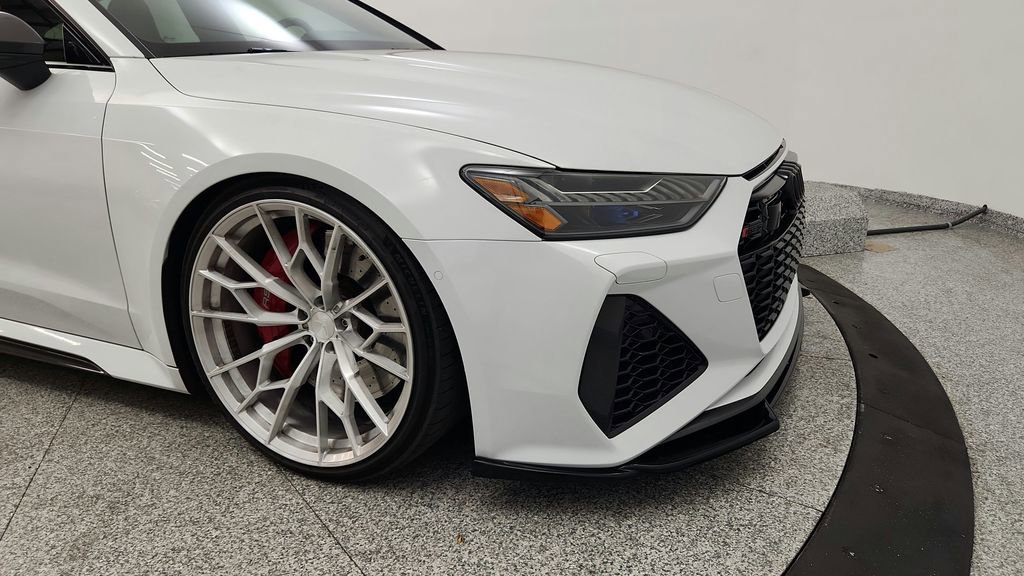 Used 2021 Audi RS 7 Sportback w/ Carbon Optic Package image 30