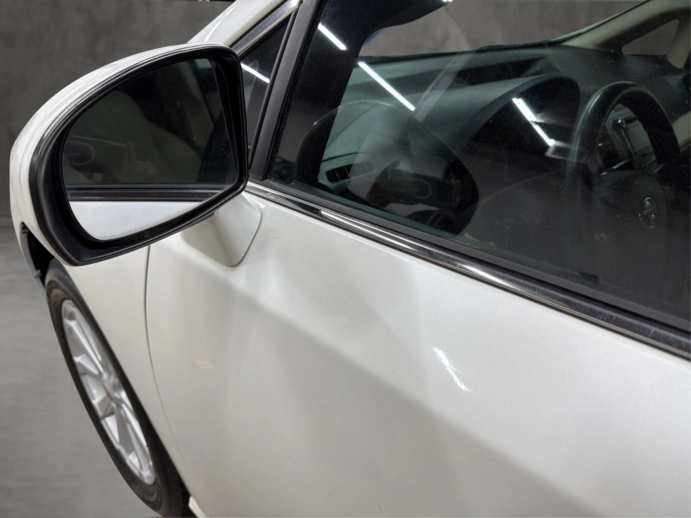 Used 2011 Toyota Venza FWD image 33