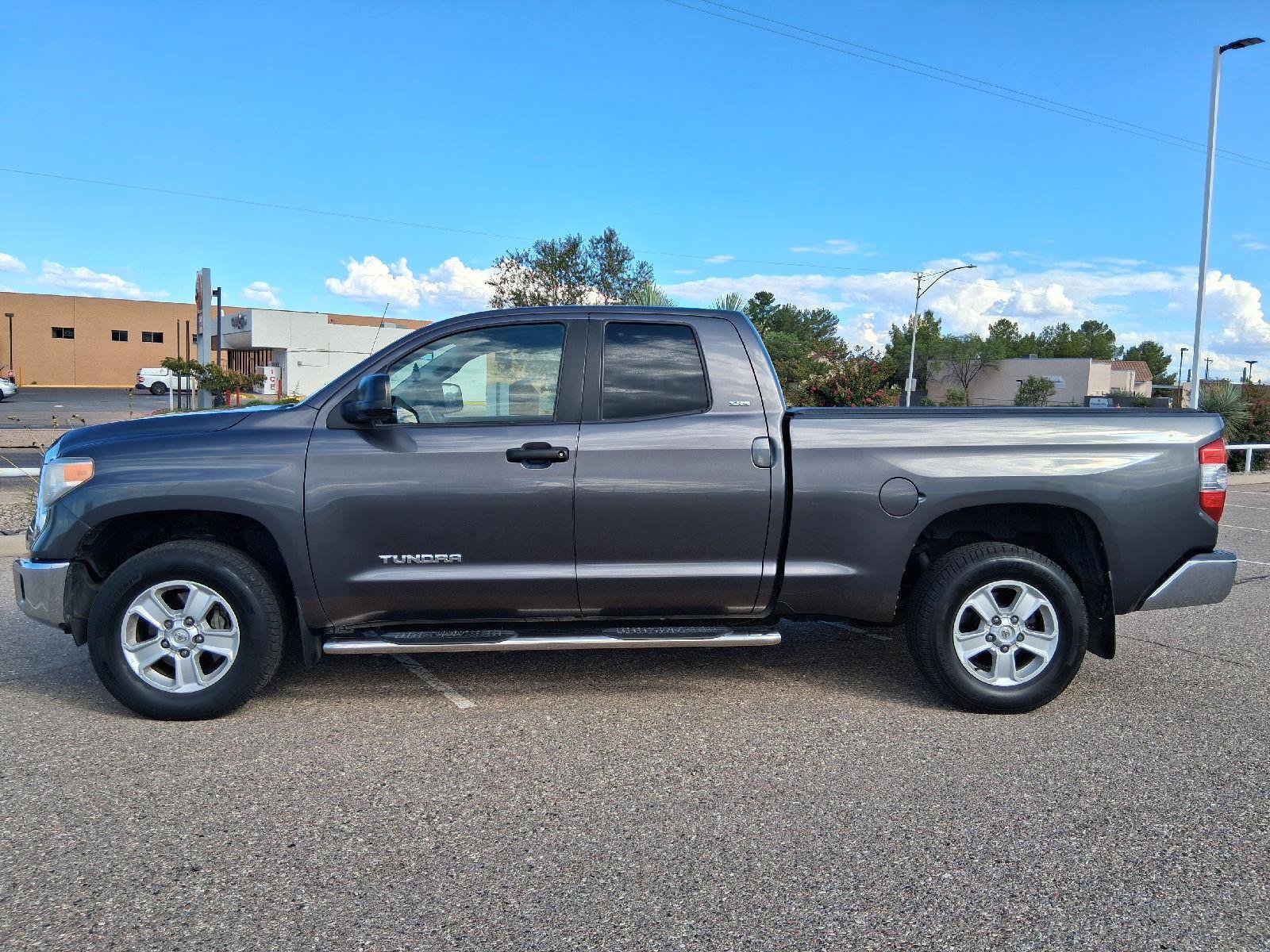 Used 2014 Toyota Tundra SR AWD/4WD image 2