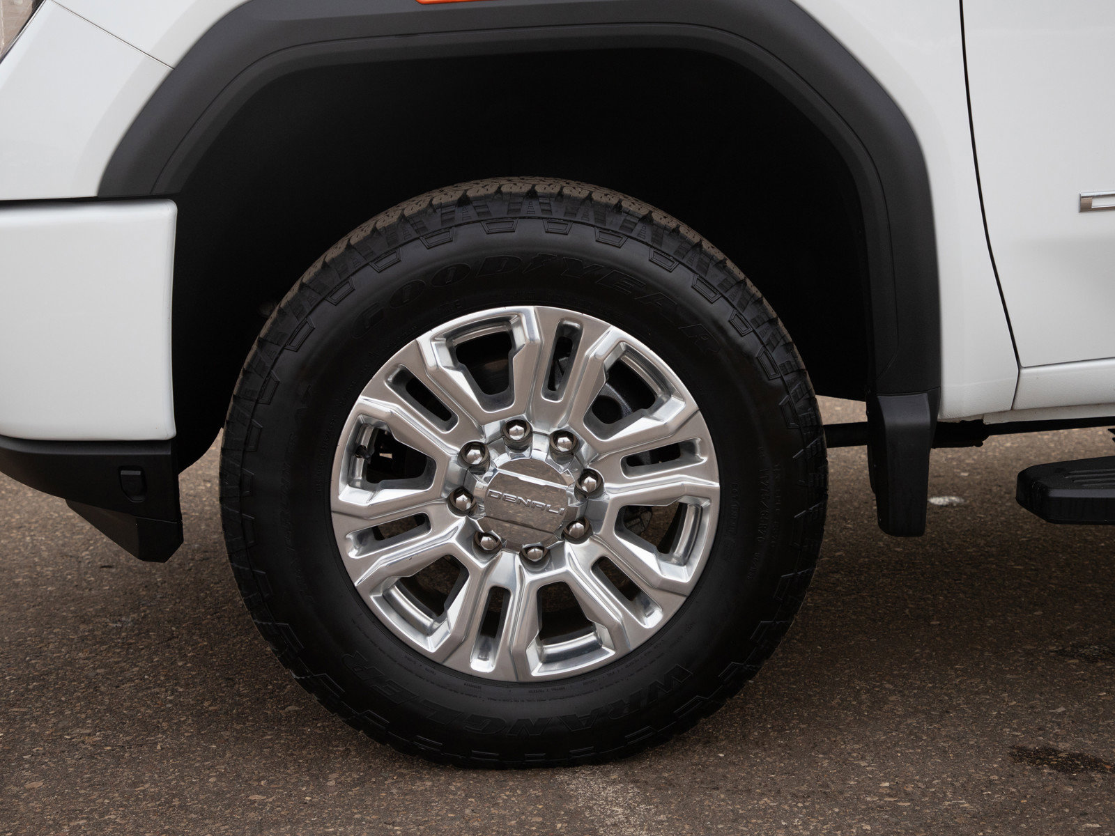 Used 2023 GMC Sierra 3500 Denali image 26