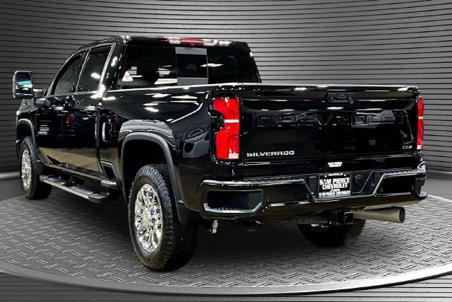 Certified 2026 Chevrolet Silverado 2500 LTZ w/ Z71 Chrome Sport Edition AWD/4WD image 4
