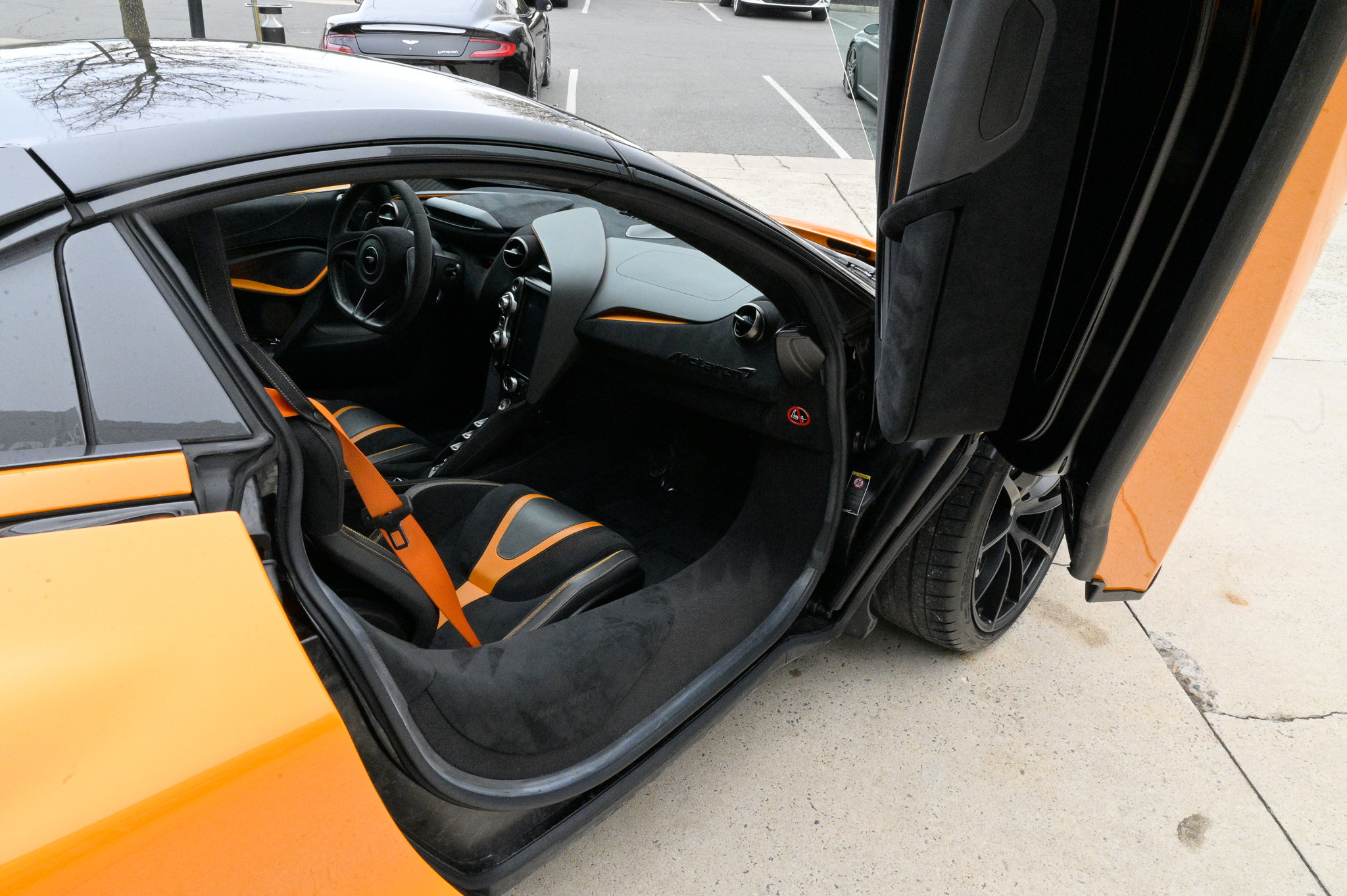 Used 2020 McLaren 720S Performance image 38