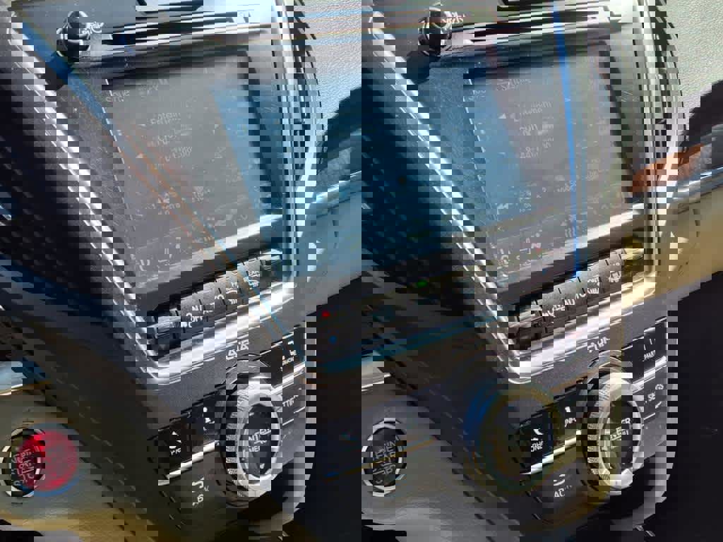 Used 2020 Acura MDX SH-AWD image 21