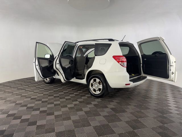 Used 2012 Toyota RAV4 4WD image 20
