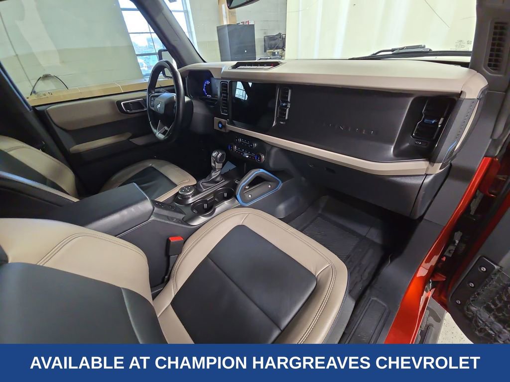 Used 2022 Ford Bronco Wildtrak image 38