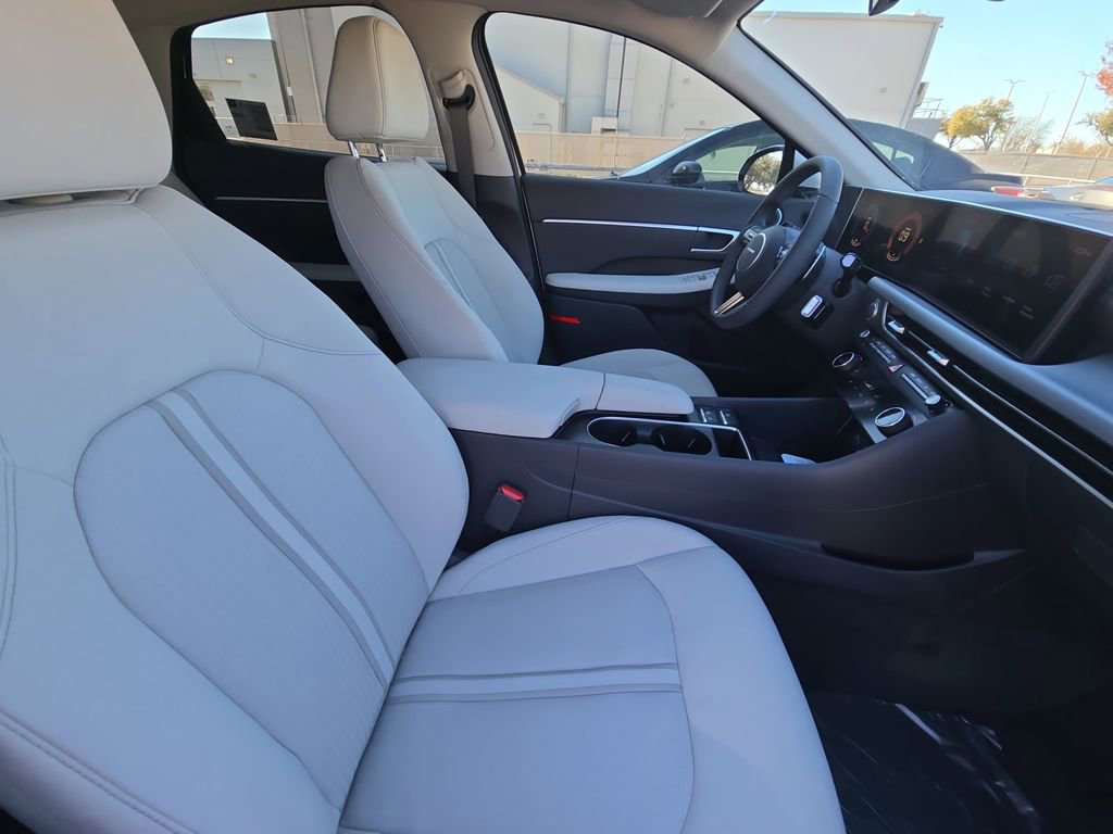 New 2026 Hyundai Sonata SEL image 10