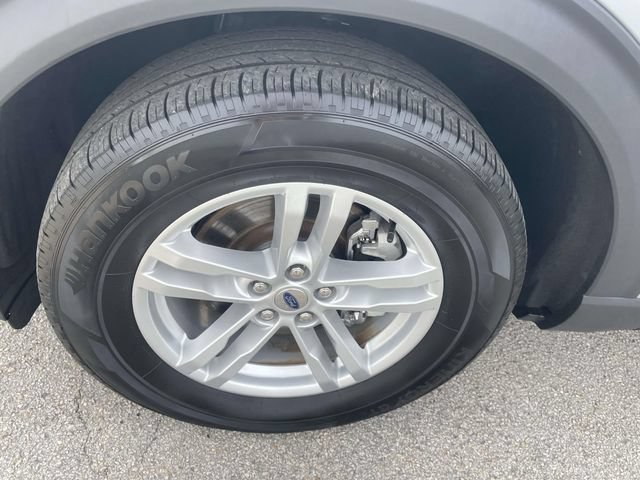 Used 2023 Ford Explorer XLT RWD image 11