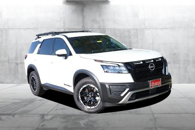 Certified 2025 Nissan Pathfinder Rock Creek AWD/4WD image 2